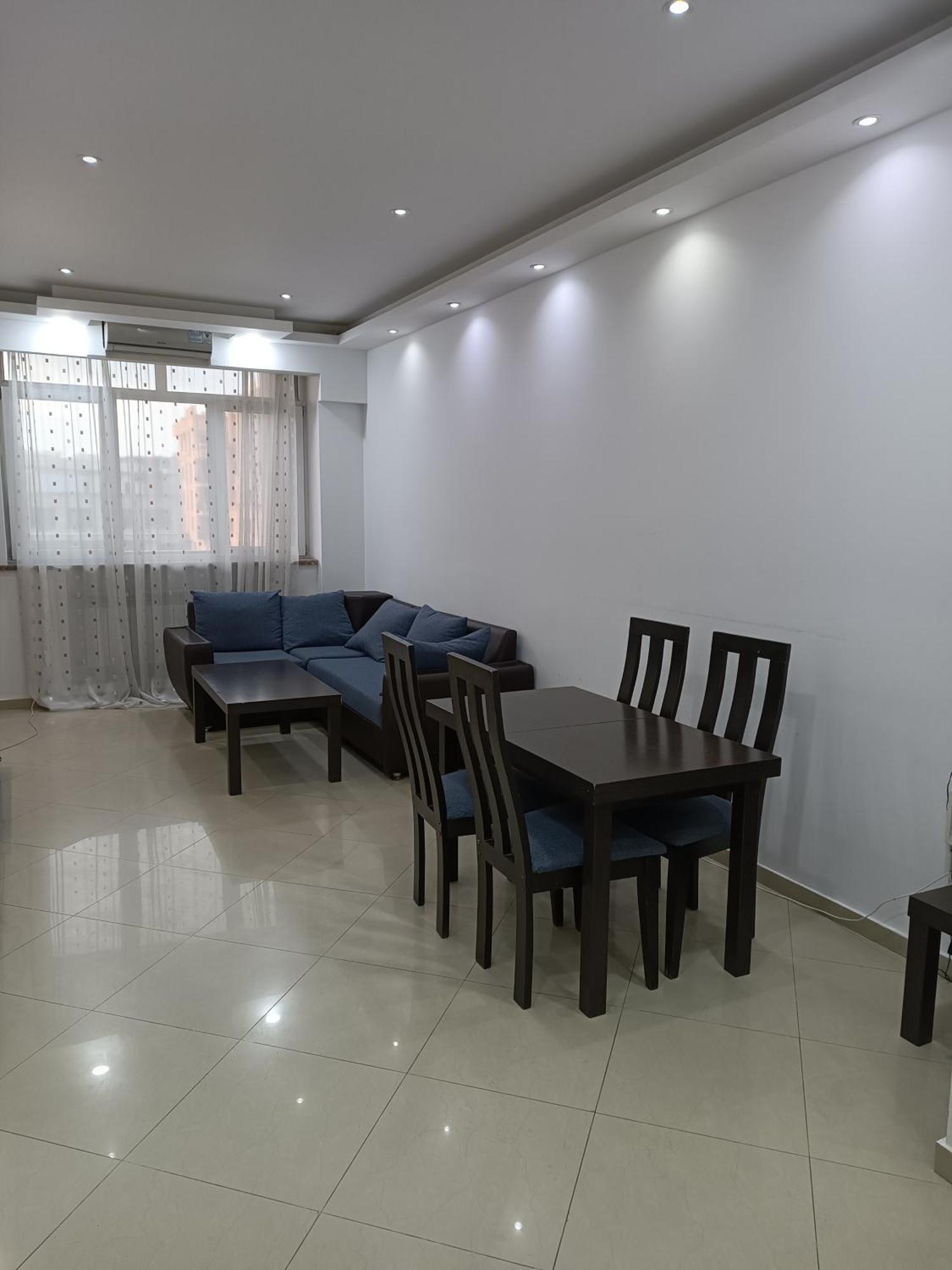 Rent Inn Yerevan On Sakharov Square Bagian luar foto